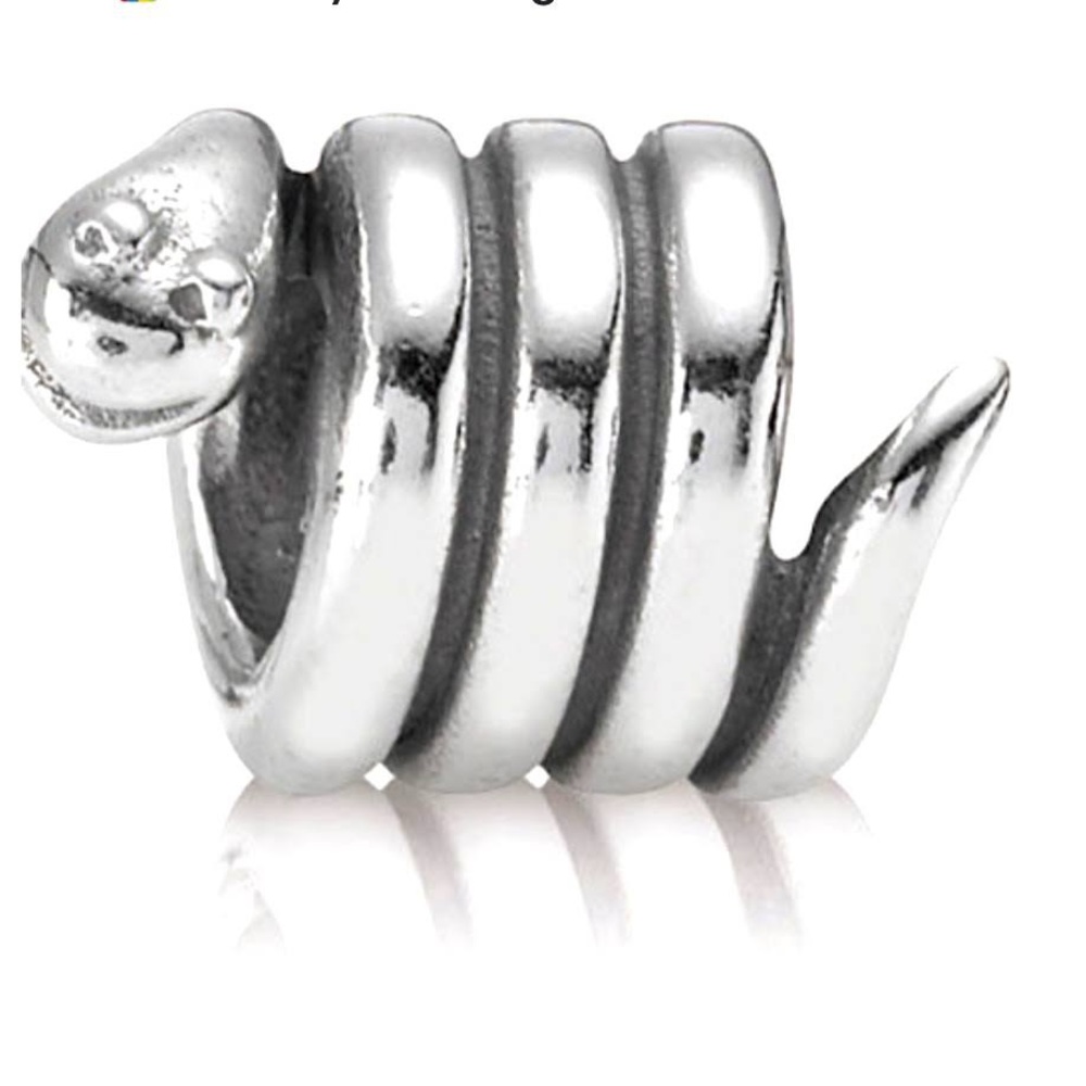 Pandora retired Snake Charm